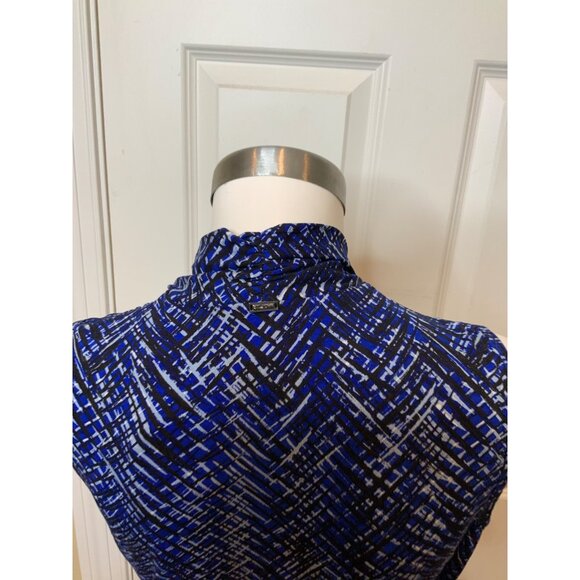 St. John Regal Blue Splatter Check Sleeveless Wrap Top NWT $245, Size Small - Picture 5 of 6
